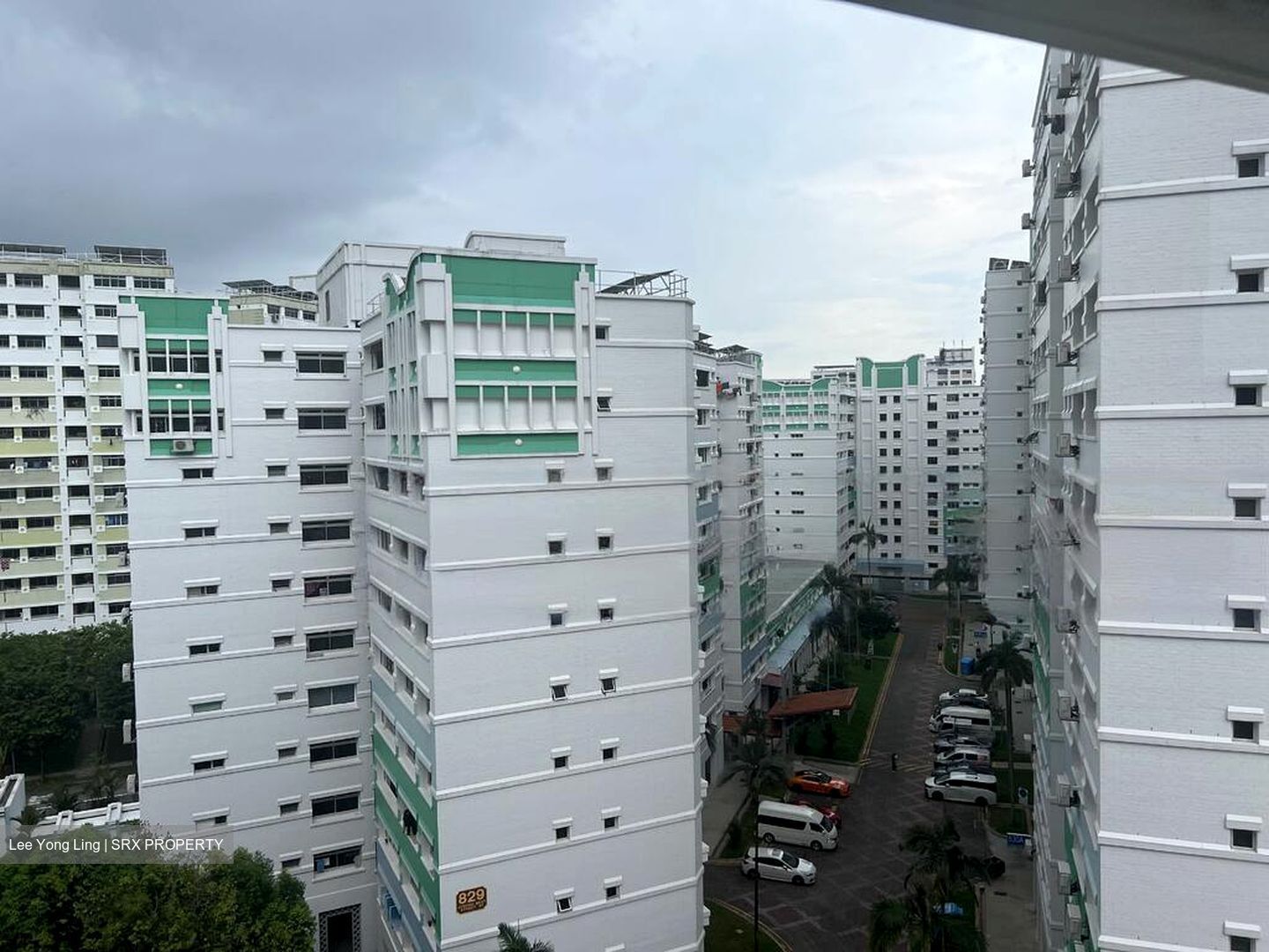 Blk 831 Jurong West Street 81 (Jurong West), HDB Executive #574020791